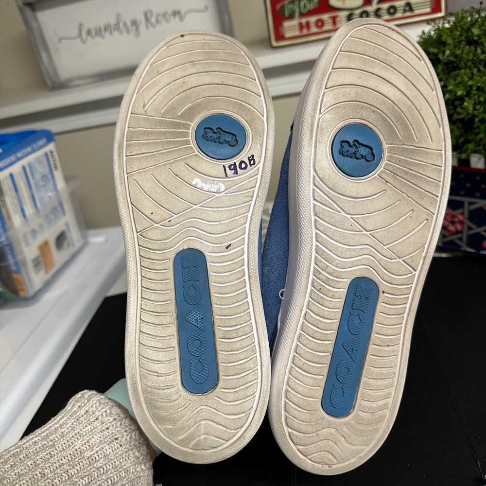 COACH Clip Low Top Embroidered Logo Sneakers Racer Blue Suede Sz 8D MENS US - Picture 7 of 9